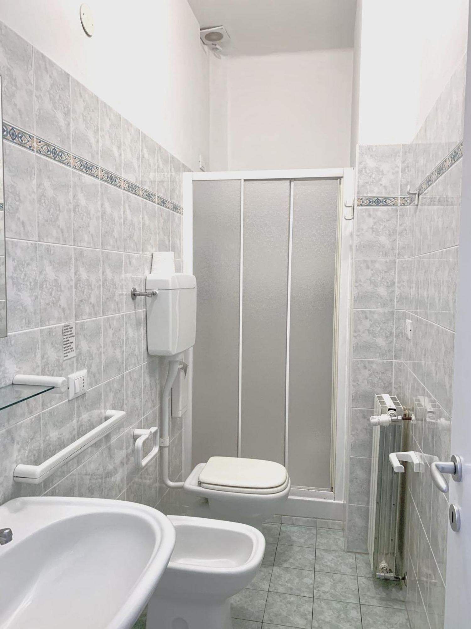 Hotel Villa Chiara Finale Ligure Kültér fotó