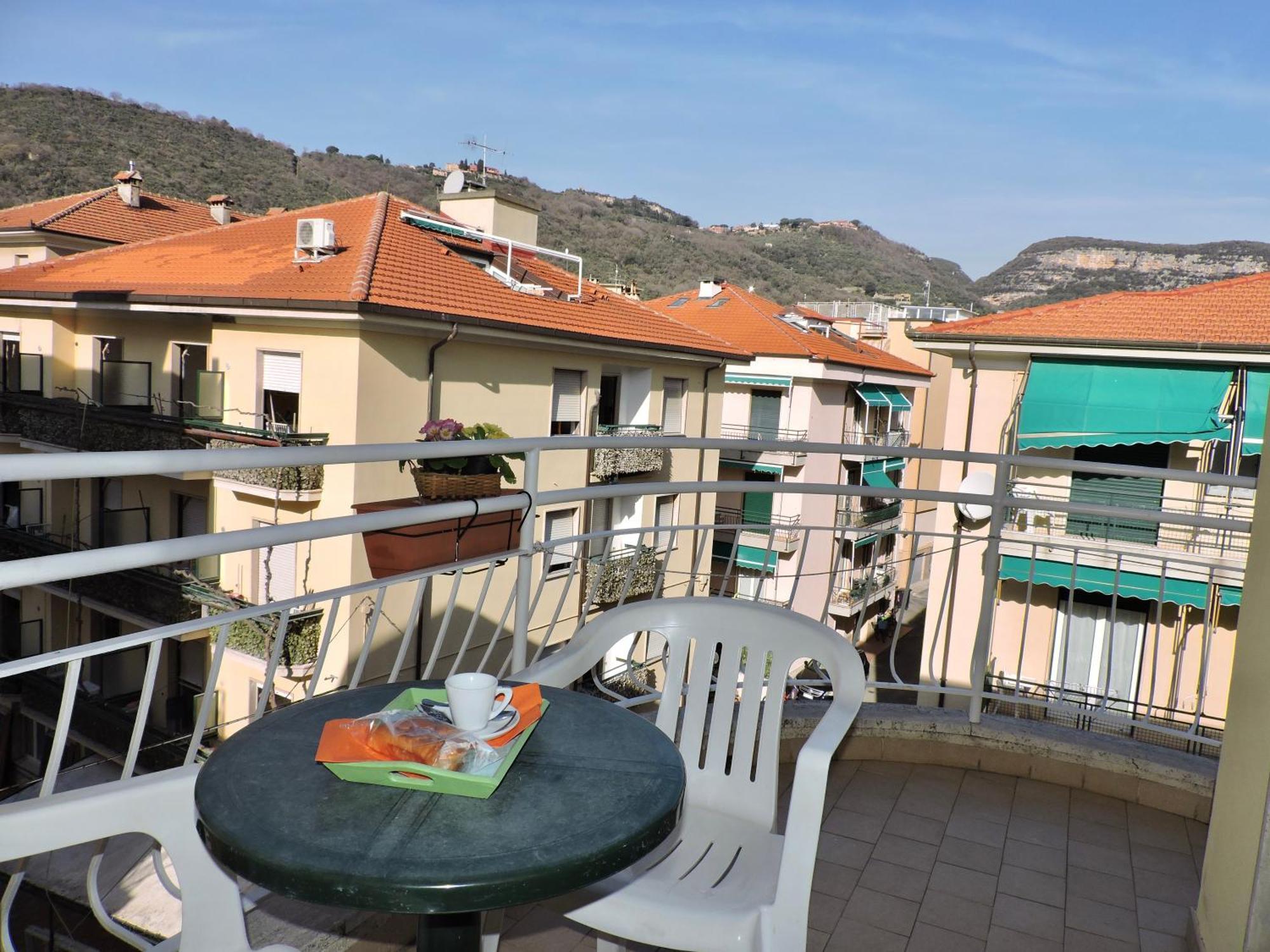 Hotel Villa Chiara Finale Ligure Kültér fotó